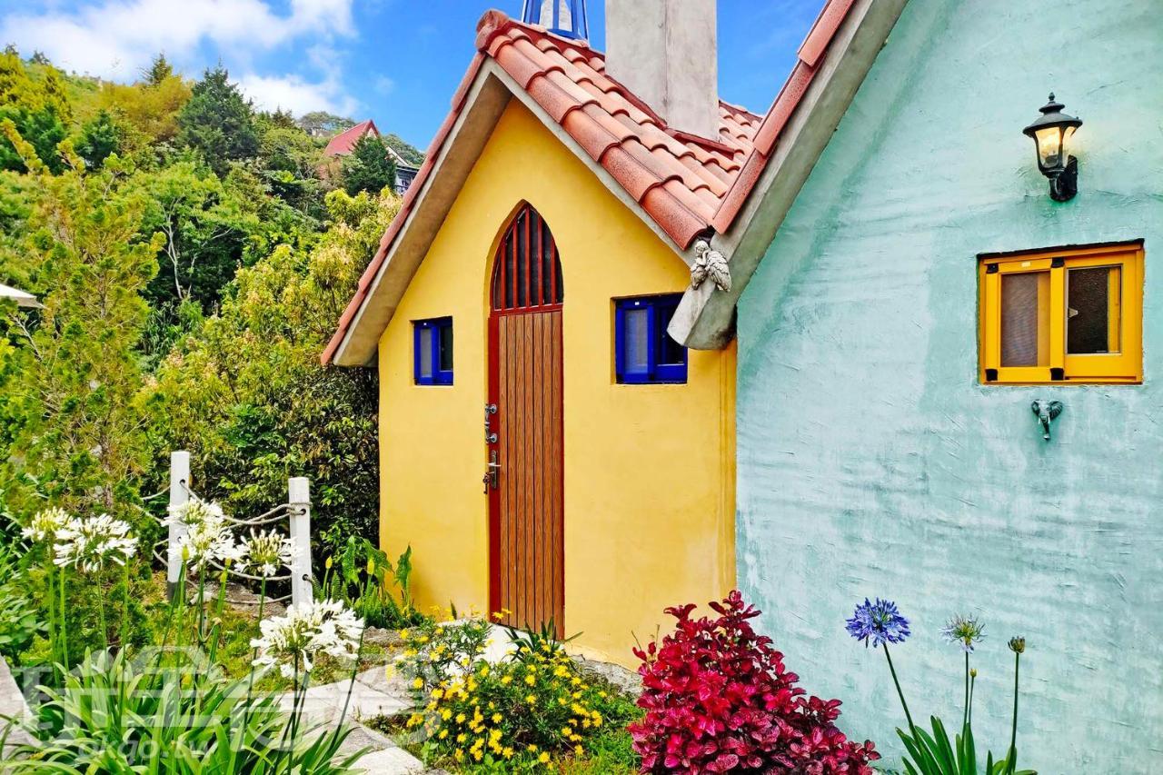 Moose & Squirrel Bed & Breakfast Renai Dış mekan fotoğraf